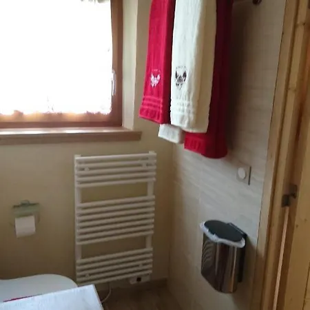 Apartment Douglasie Farm Retreat: Private Pond In Thousand Lakes Region Faucogney-et-la-Mer