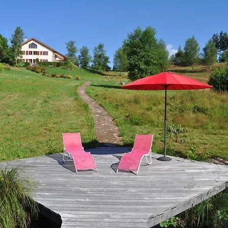 Douglasie Farm Retreat: Private Pond In Thousand Lakes Region Apartment Faucogney-et-la-Mer